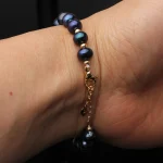 bracelet chic perle noire dorée