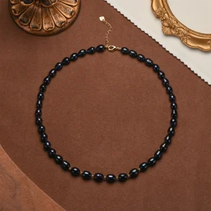 collier ras de cou perle d'eau douce noire 6-7 mm