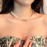 bijou parure perle de culture baroque