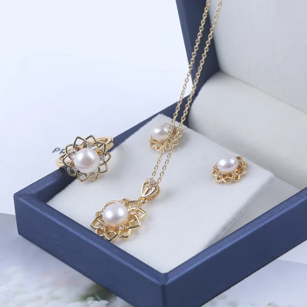 parure perle d'eau douce en bouton blanc