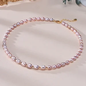 collier ras de cou perle d'eau douce violet