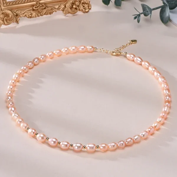 collier ras de cou perle d'eau douce rose