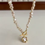 collier perle d'eau douce blanche style intemporel