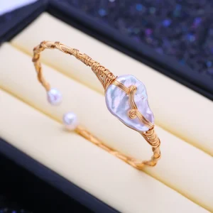 Bracelet jonc perle d'eau douce baroque 13-14 mm, couleur dore