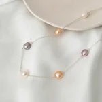 bijou en argent avec perles d'eau douce