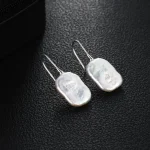 boucles d'oreille crochet perle baroque