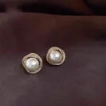 bijou lumineux perle d'eau douce