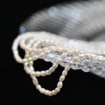 design contemporain en perles