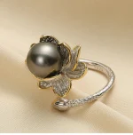 bague fleur avec perle de Tahiti