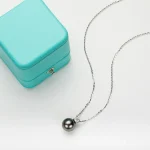 pendentif perle noire diamant