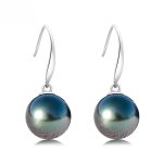 boucles d'oreilles pendantes raffinées