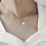 pendentif demi-pentagramme raffiné