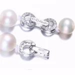 chaîne couleur argent avec perles