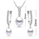 pendentif et boucles d'oreilles perles naturelles